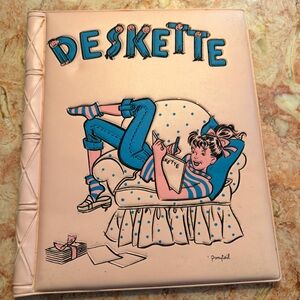 Vintage Ponytail Deskette